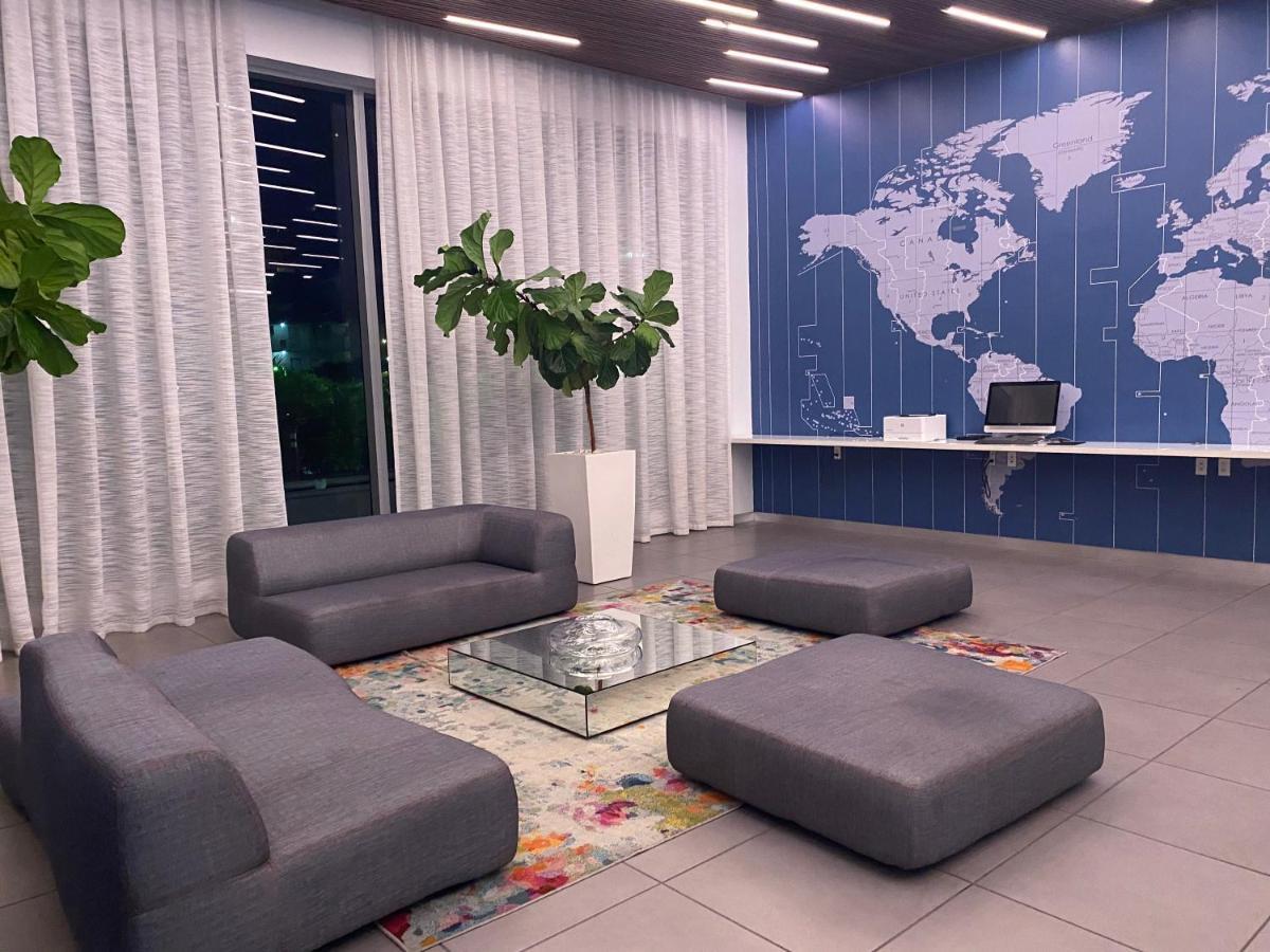 Studio In Hallandale 2 Beds Hallandale Beach Bagian luar foto