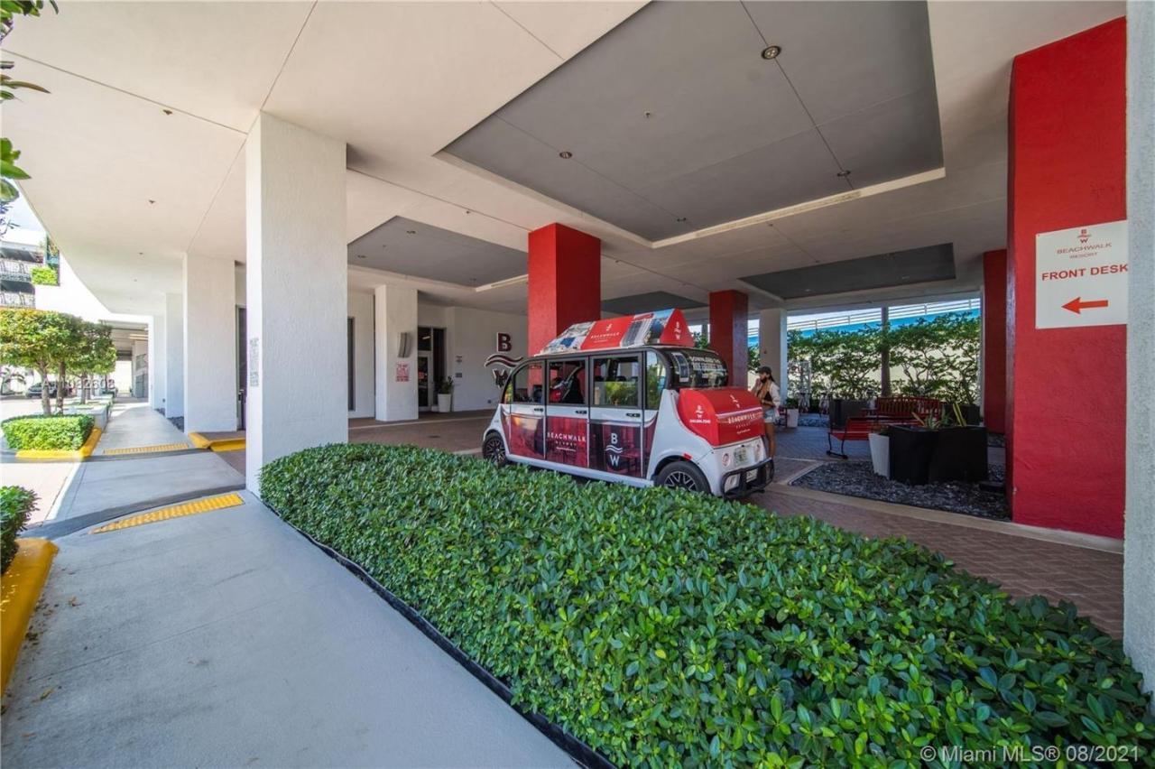 Studio In Hallandale 2 Beds Hallandale Beach Bagian luar foto