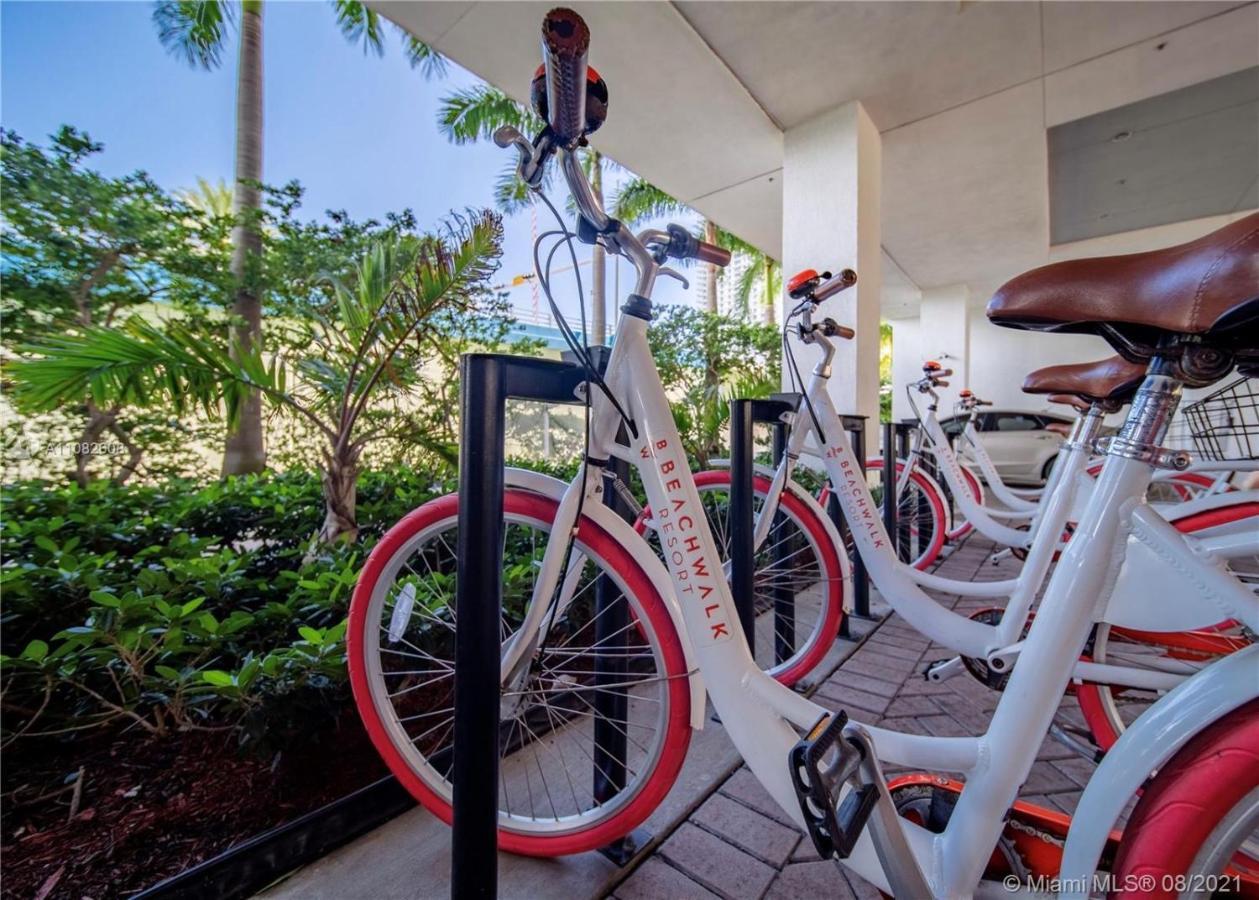 Studio In Hallandale 2 Beds Hallandale Beach Bagian luar foto